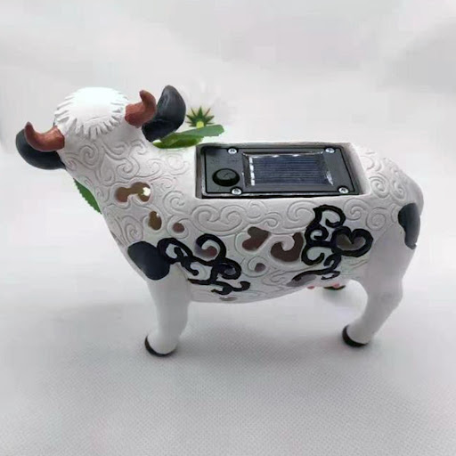 Title 3, Daisy Cow Solar Lamp Resin Ornament Garden Deco...