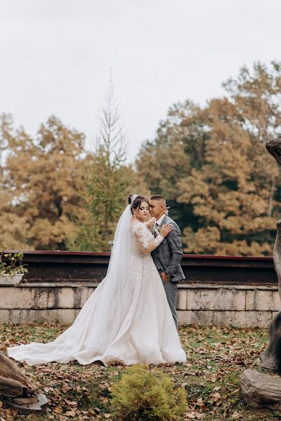 Wedding photographer Vitaliy Motrinec (svadbash). Photo of 14 October 2020