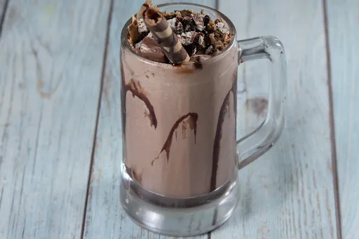 Badam Chocolate Milkshake