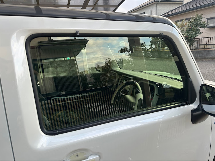 ハスラーのオイル&エレメント交換・ドアバイザーは有り派・ドアバイザー浮きました・洗車・タイヤローテーションしましたに関するカスタム事例の投稿画像4枚目