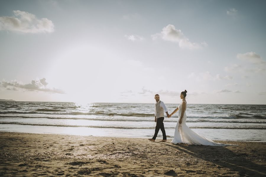 Fotografo di matrimoni Gennaro Pastore (gennypastoreph). Foto del 4 dicembre 2019