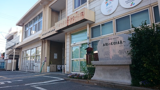 長野市立芹田公民館