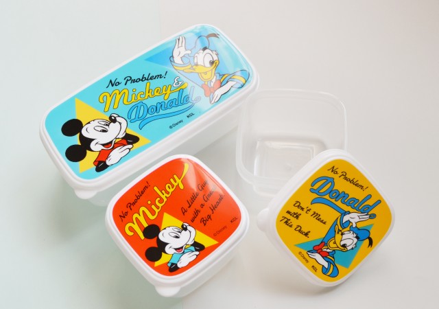 セリアで発見 Tdlのお土産級のクオリティで100円 レトロなディズニーお弁当箱 Trill トリル