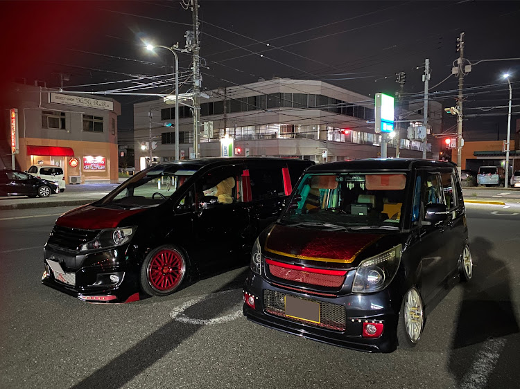 パレットのいつもイイネ&コメントありがとうございます🙇‍♂️・低い様で全然低くない車高・good night Racing・ボンネット再チャレンジ・all diy customに関するカスタム事例の投稿画像1枚目