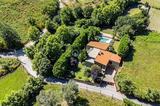 House with terrace 2