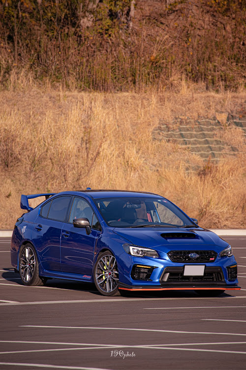 WRX STIのあけましておめでとうございます・新年のご挨拶・初詣・今年もよろしくお願いしますに関するカスタム事例の投稿画像1枚目