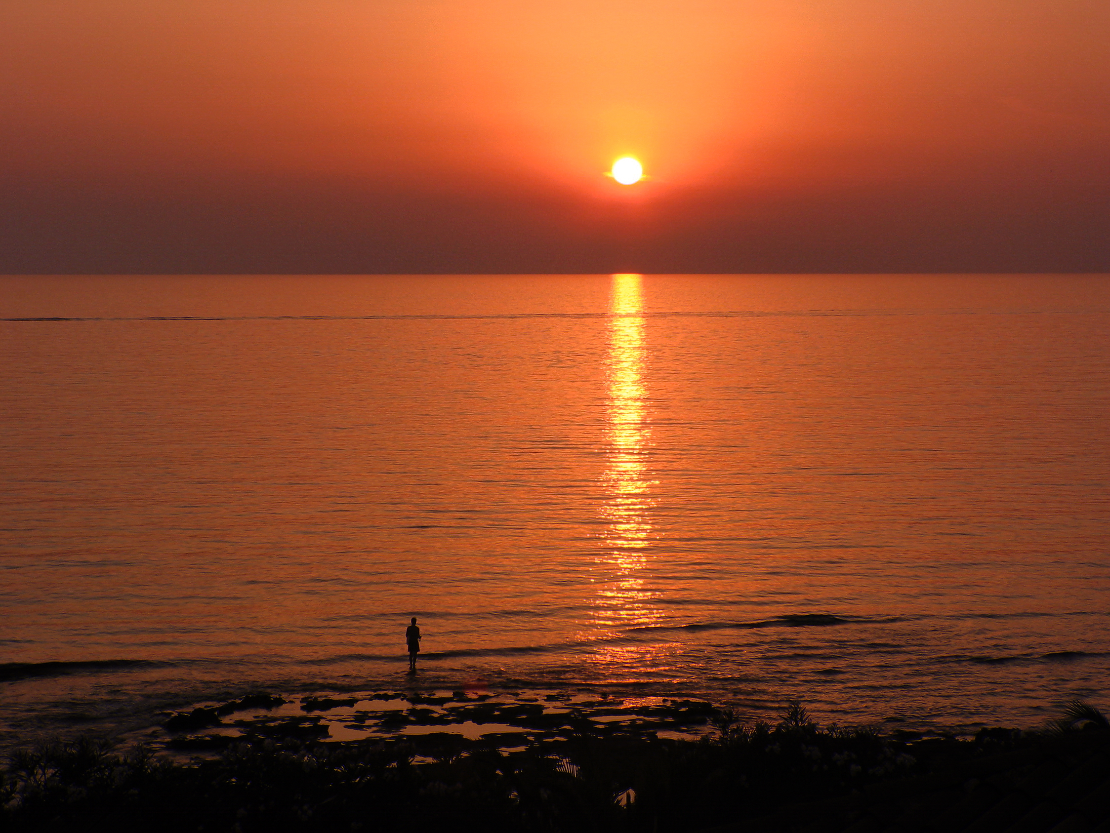 Nessuno... o quasi al tramonto di -Os-