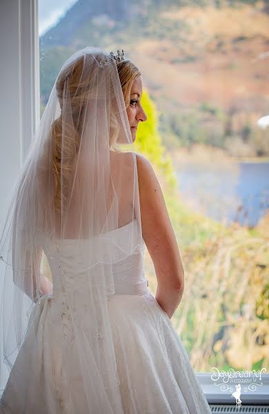 Fotógrafo de casamento Gareth (daydreamerphotos). Foto de 2 de julho 2019