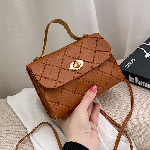 Title 4, Womens Rhombus Striped Small Square Bag A Styl...