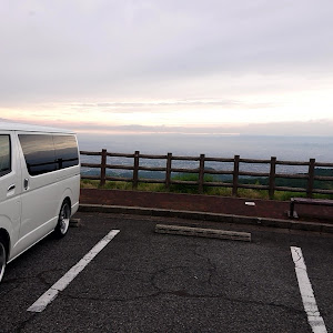 ハイエースバン