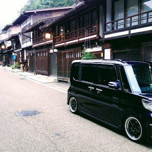 タントカスタム LA600S