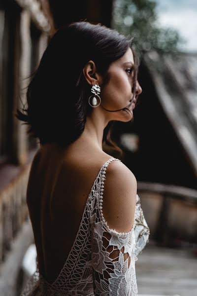 Wedding photographer Katya Panova (phrasalverbs). Photo of 31 October 2019