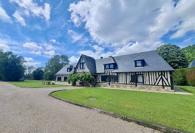 Maison avec piscine et terrasse 7