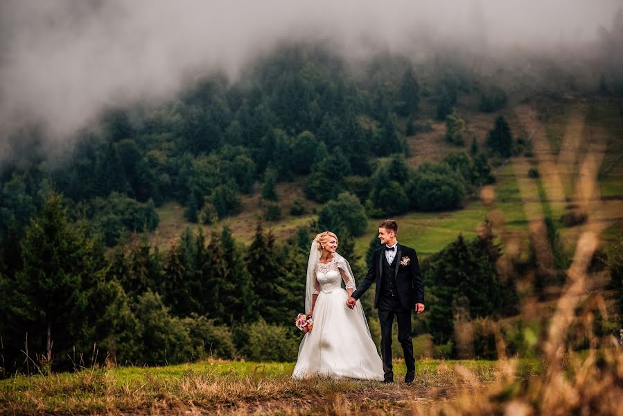 Wedding photographer Misha Danylyshyn (danylyshyn). Photo of 10 April 2018