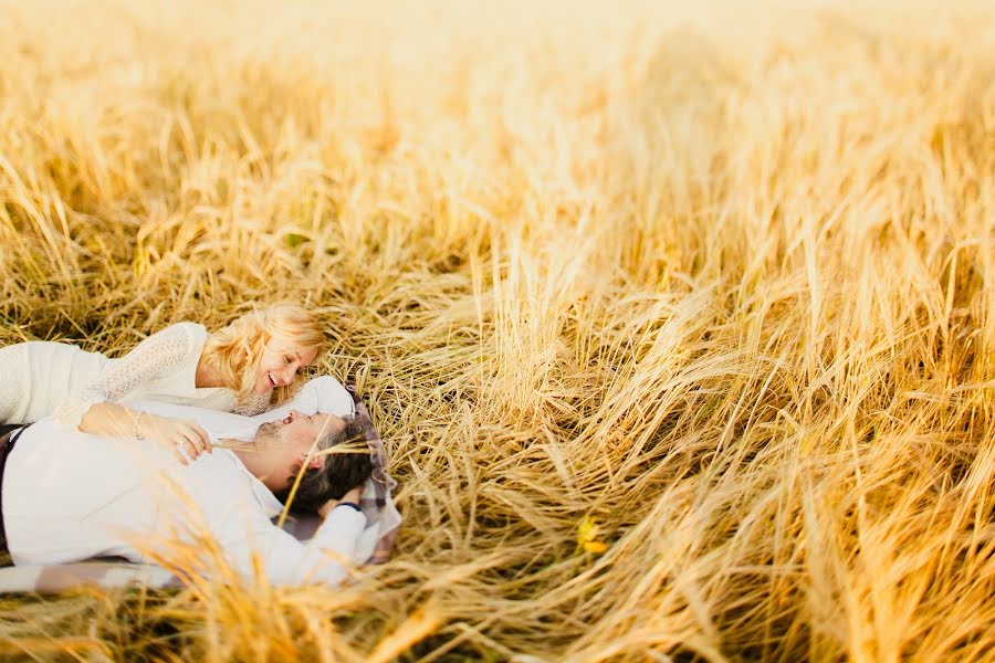 Wedding photographer Aleksey Kochetovskiy (kochetovsky). Photo of 10 April 2014