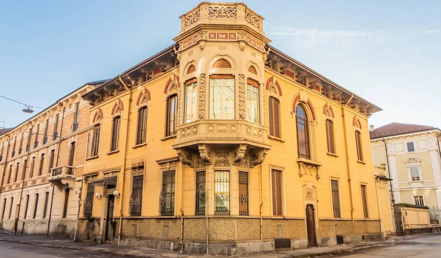 House with terrace Turin