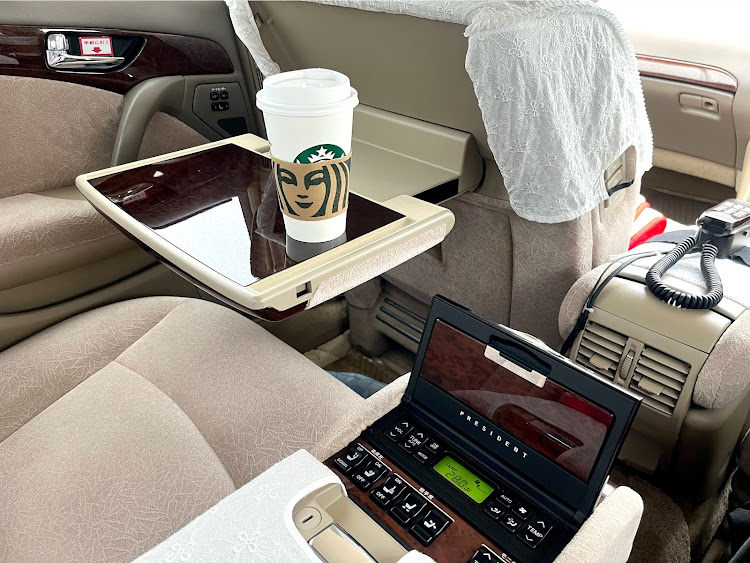 プレジデントのサボりんぬさんが投稿したカスタム事例の投稿画像2枚目