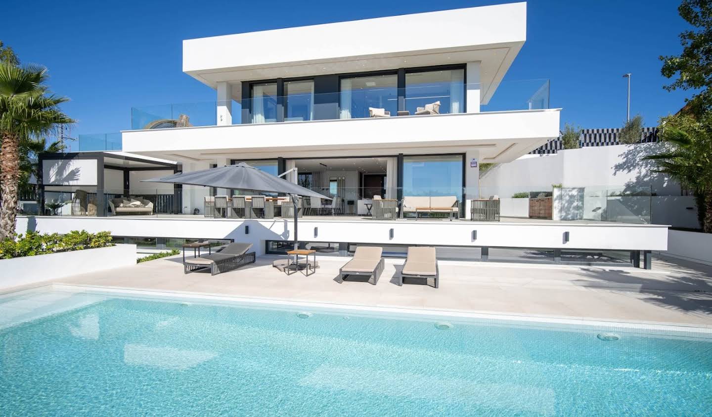 Villa with pool Marbella