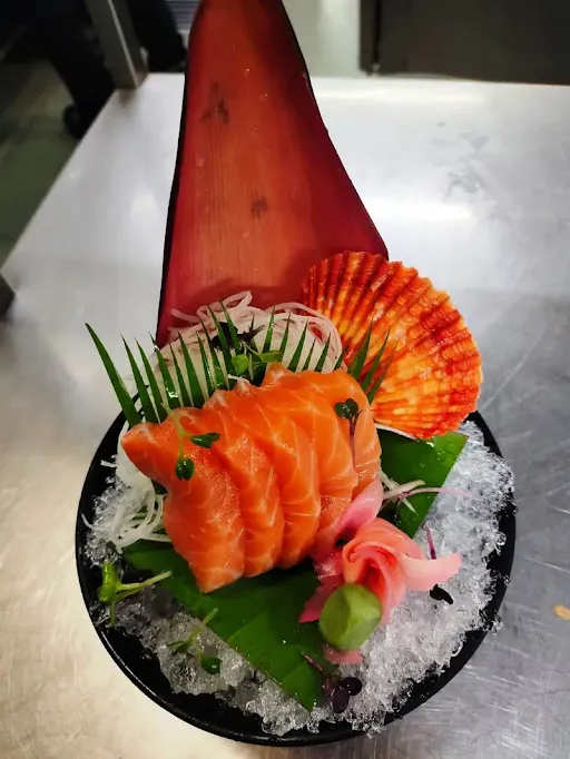 Scottish Salmon Sashimi (5 pcs)