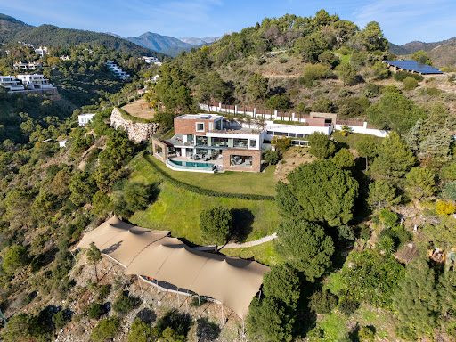 Villa 2