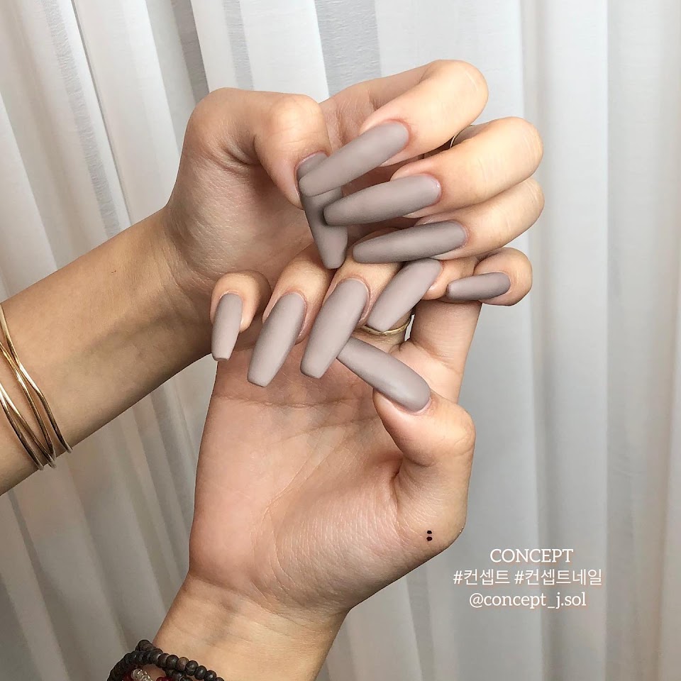 gidle soyeon nails @concept_j.sol 4