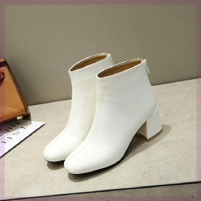 images slider number - 3