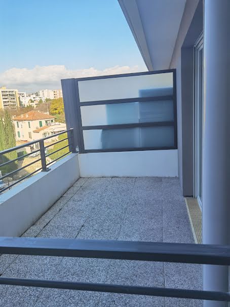 Location  appartement 2 pièces 40 m² à Marseille 11ème (13011), 724 €