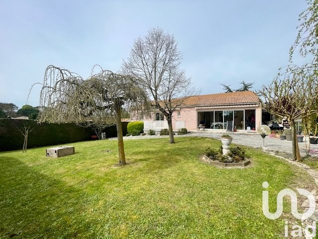 Vente maison 5 pièces 148 m² à Breuillet (17920), 475 000 €