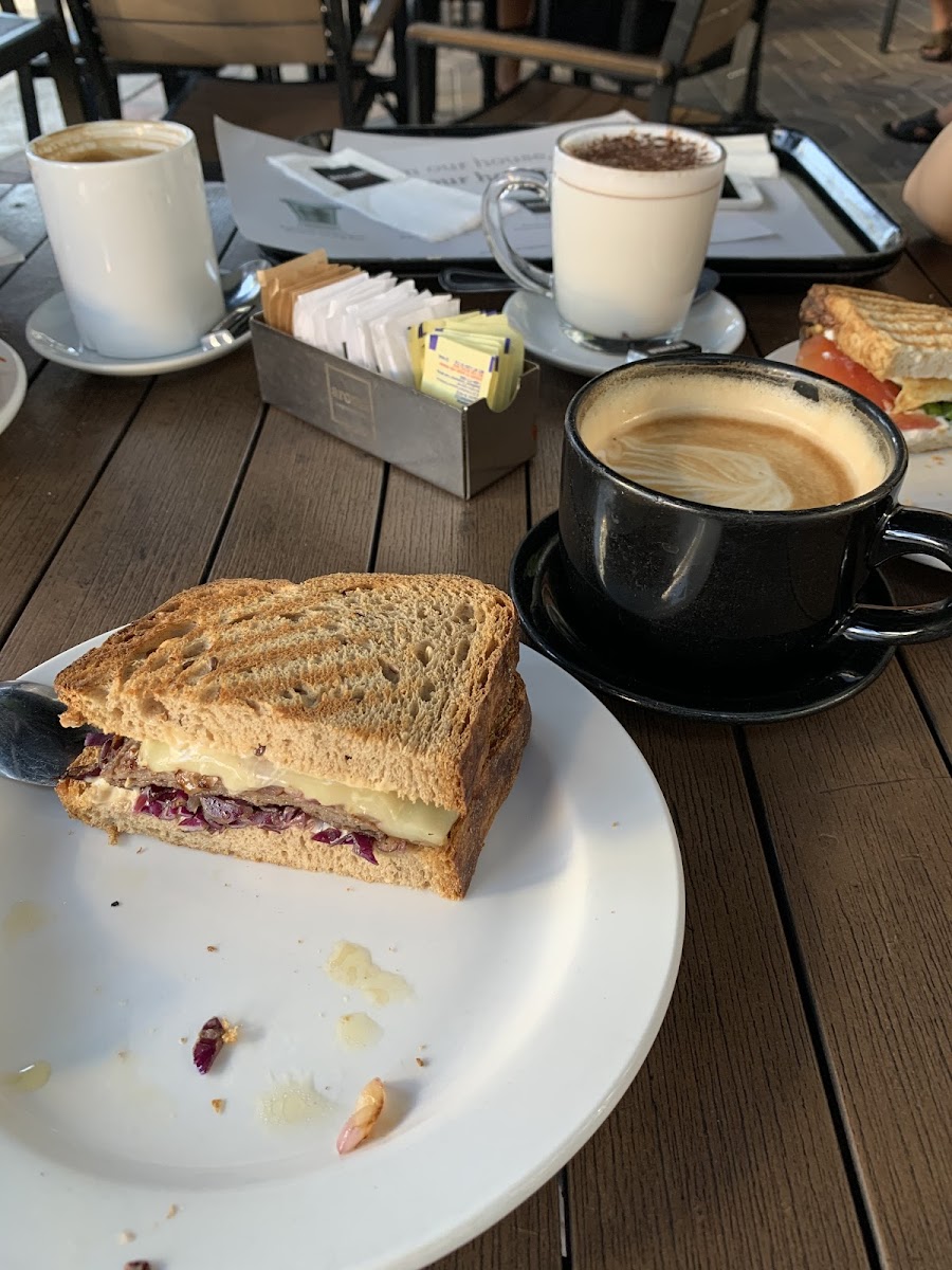 Gluten-Free Bread/Buns at Aroma Espresso Bar