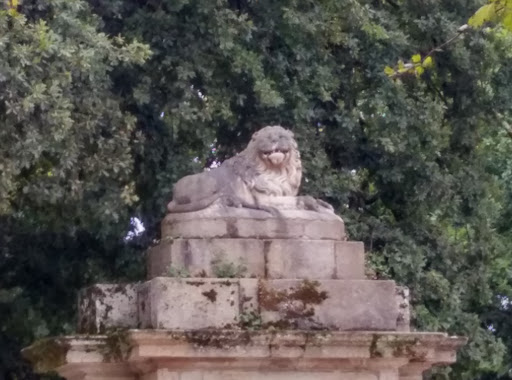 León de la Alameda 