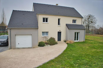 maison à Montfort-l'Amaury (78)