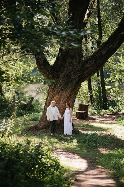 Wedding photographer Lena Drobyshevskaya (lenadrobik). Photo of 17 November 2021