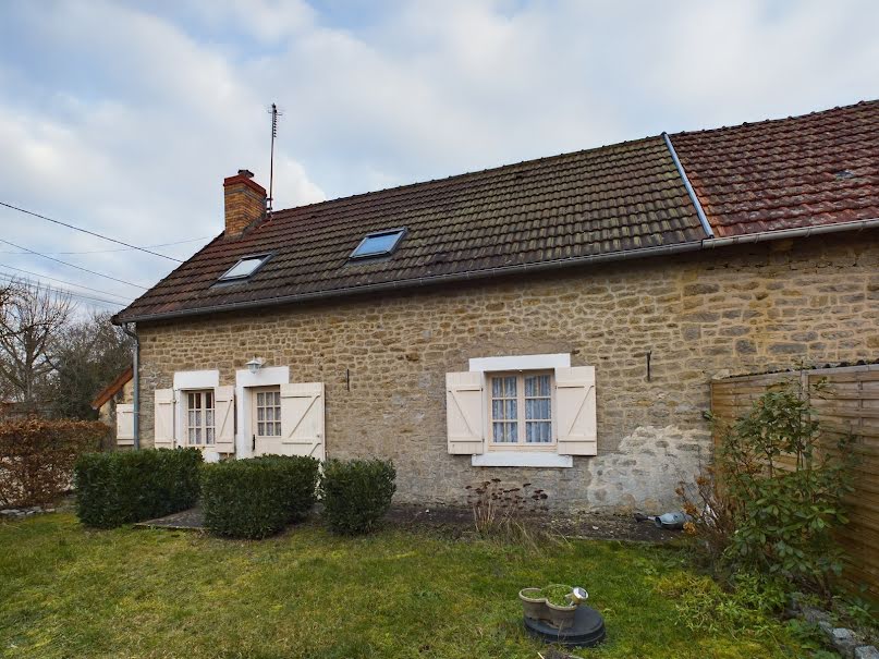 Vente maison 4 pièces 90 m² à Alluy (58110), 74 900 €