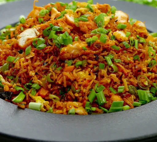 Chicken Schezwan Fried Rice