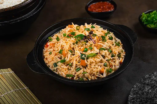 Chilli Garlic Rice Veg [Serves 1-2]