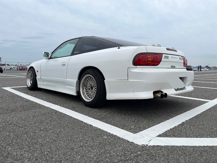 シルビアのS13シルビア・ファンミーティングで会いましょう・ドリフト走行会・パワーは正義に関するカスタム事例の投稿画像12枚目