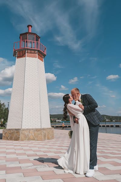 Wedding photographer Yuliya Serova (serovajulia). Photo of 17 July 2022