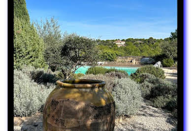 Maison avec piscine et terrasse 5