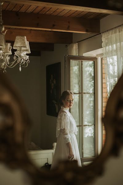 Fotógrafo de casamento Olya Klimuk (olgaklimuk). Foto de 18 de janeiro 2023