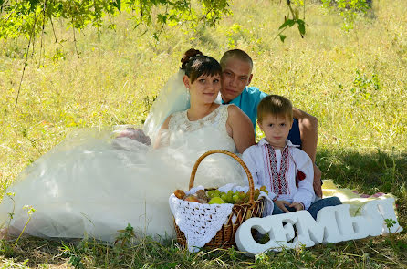 Fotógrafo de casamento Yuliya Kudrya (juliyak). Foto de 1 de setembro 2015