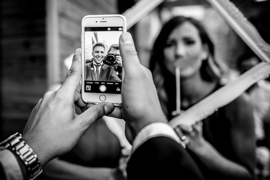 Fotógrafo de casamento Miloš Nejezchleb (milosnejezchle). Foto de 23 de agosto 2017