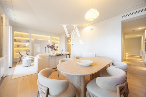 Apartment 4