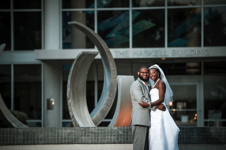 Fotografo di matrimoni Bethany Walter (bethanywalter). Foto del 27 aprile 2023