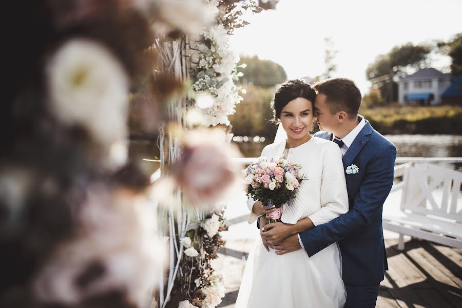 Wedding photographer Damir Absalyamov (damir02). Photo of 17 June 2019