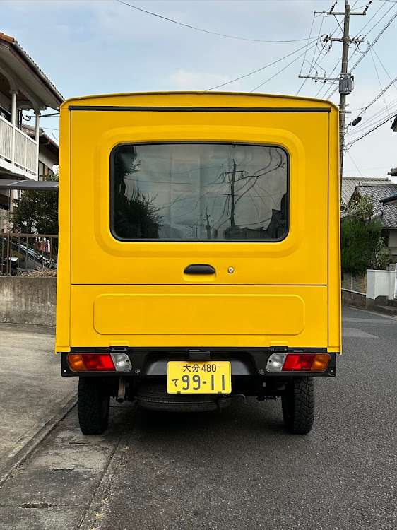 クリッパートラックの自家塗装・DIY・パネルバン・お色直し完了に関するカスタム事例の投稿画像4枚目