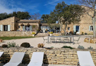 Maison avec piscine et terrasse 3