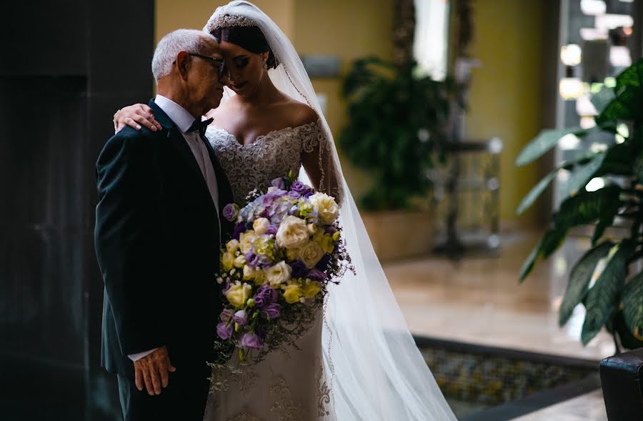 Fotografo di matrimoni Carlos Montaner (carlosdigital). Foto del 16 maggio 2022