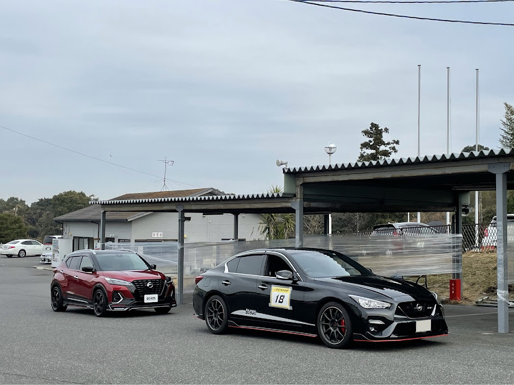 SENAC（BUSOUwest office）さんが投稿したBUSOU・p15・キックス・スカイライン・v37に関するカスタム事例の投稿画像1枚目