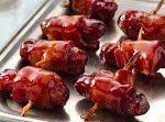 Mini Bacon-Wrapped Sausages was pinched from <a href="http://www.pillsbury.com/recipes/mini-bacon-wrapped-sausages/dd6fc590-f834-4837-8dae-7fcef5f47392" target="_blank">www.pillsbury.com.</a>