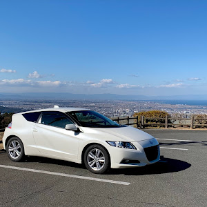 CR-Z ZF1